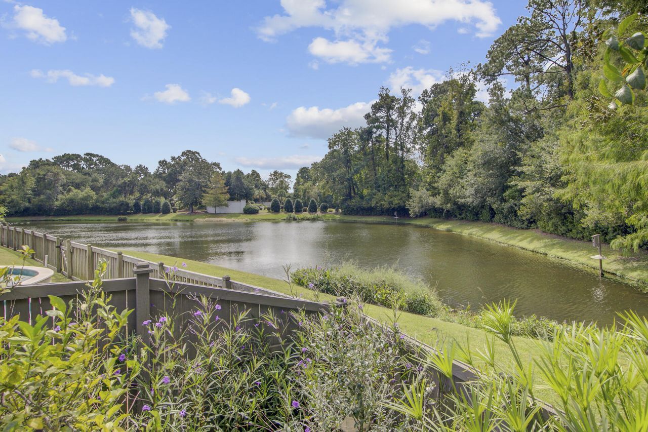 746 Goodlet Circle Photo 6