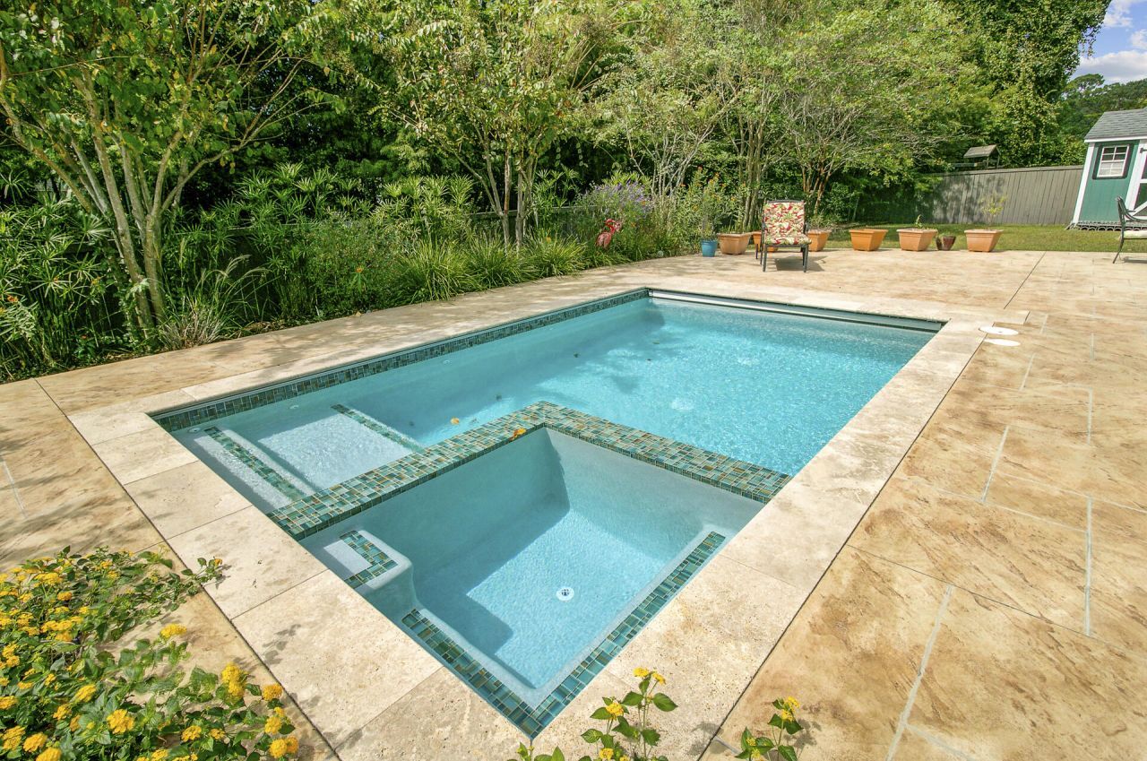 746 Goodlet Circle Photo 7