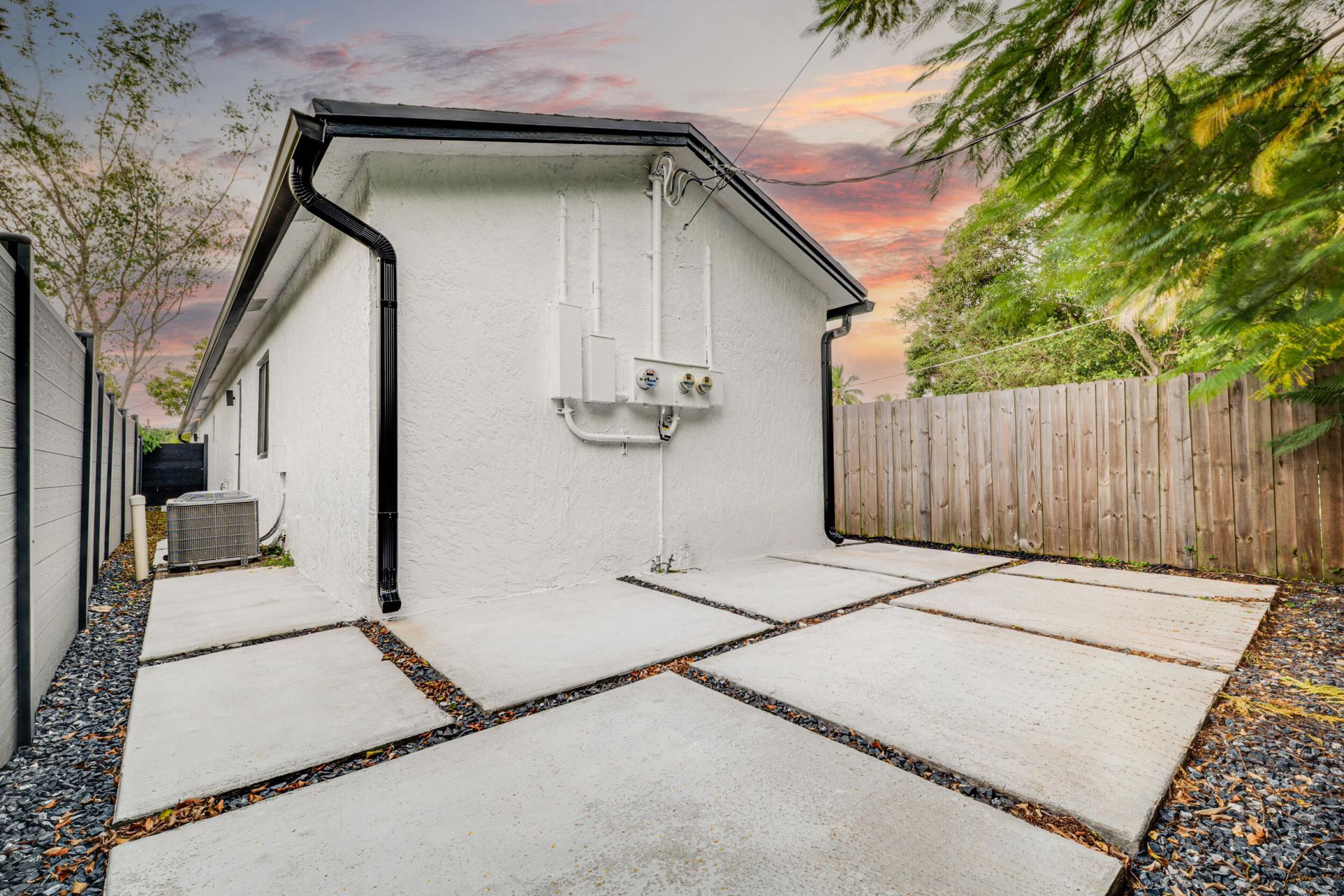 1126 NW 4th Avenue, Unit 1-2, Fort Lauderdale, FL 33311 Photo