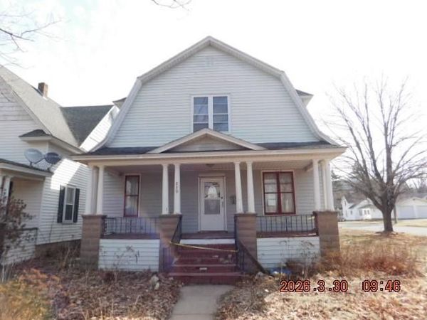 230 S Main Street, Elmwood, WI 54740