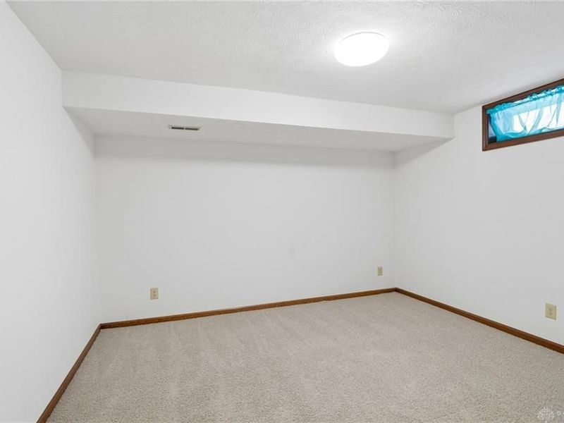 7128 Hartcrest Lane, Dayton, OH 45459 Photo 43