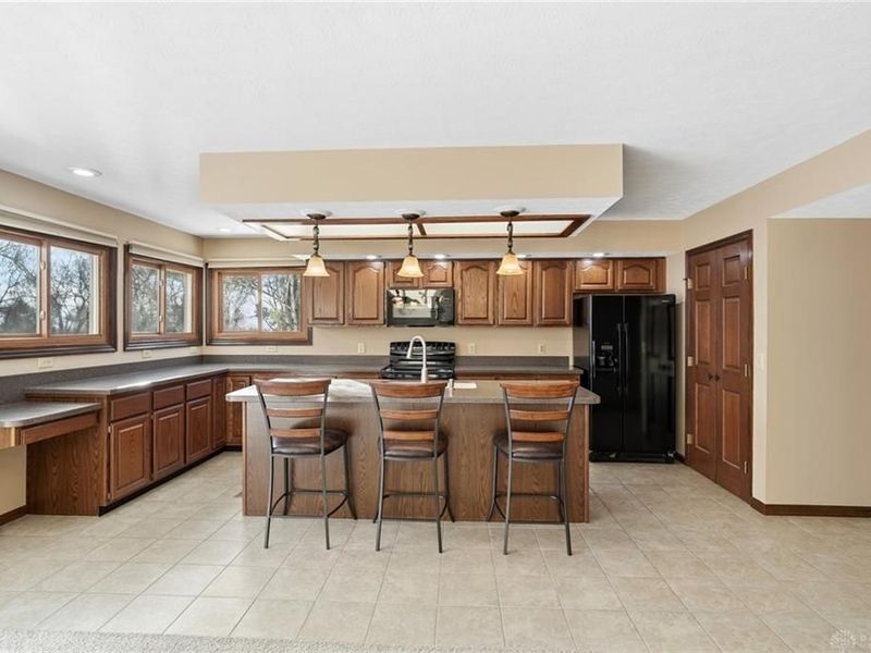 7128 Hartcrest Lane, Dayton, OH 45459 Photo 8