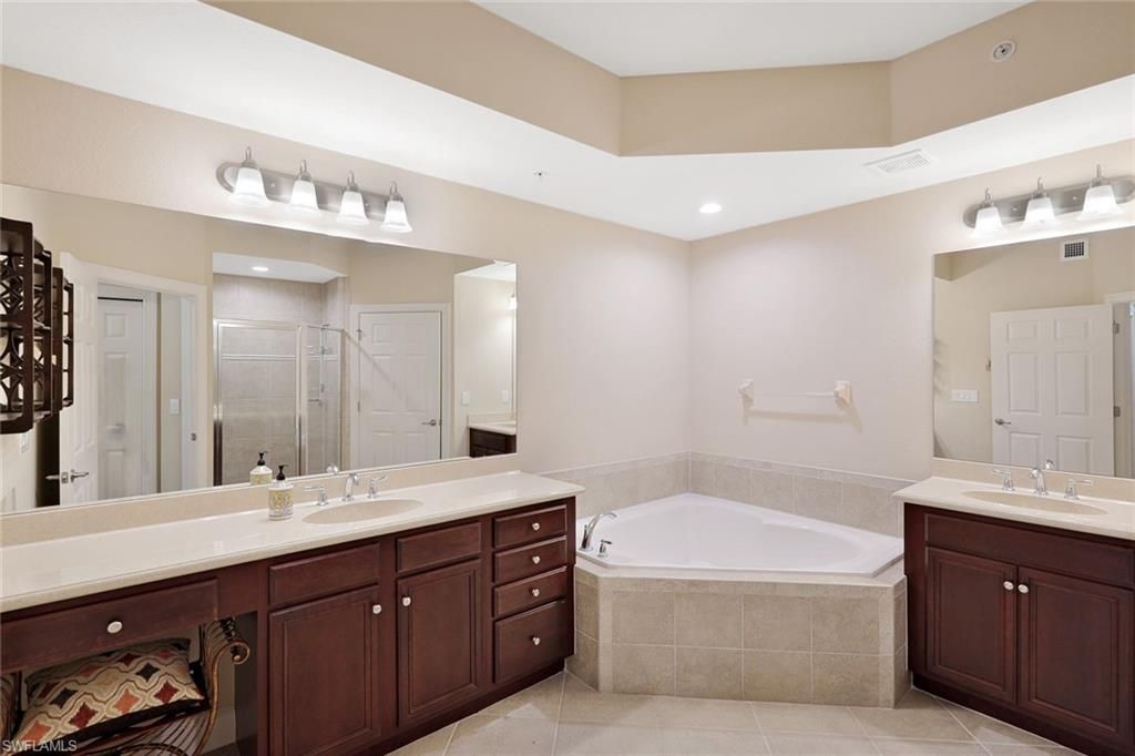9516 Ironstone Ter, Unit 101, Naples, FL 34120 Photo