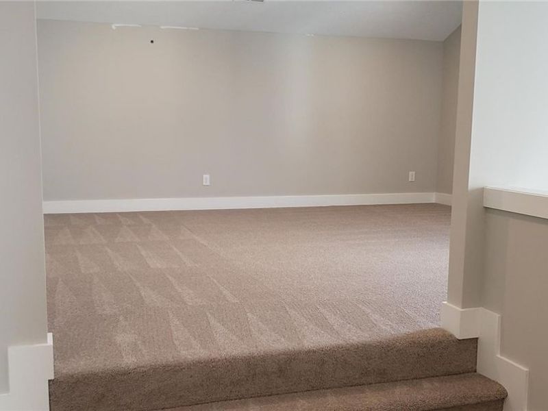 5748 Marcella Way, North Ridgeville, OH 44039 Photo 14