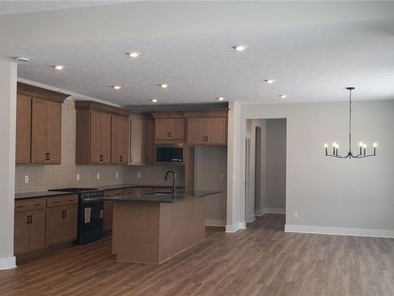 5748 Marcella Way, North Ridgeville, OH 44039 Photo 7