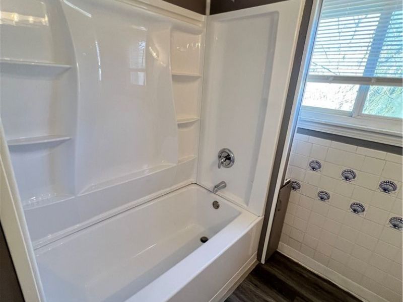 404 N Bentley Avenue, Niles, OH 44446 Photo 14