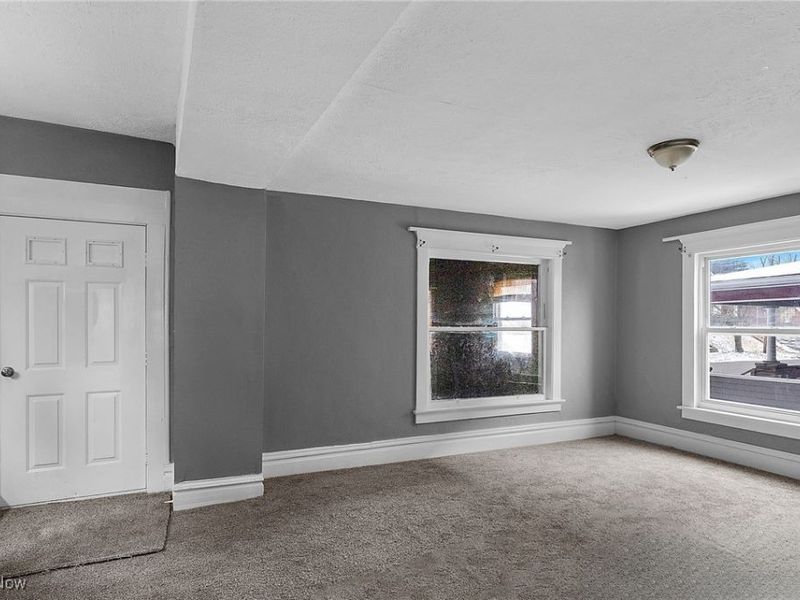 404 N Bentley Avenue, Niles, OH 44446 Photo 6