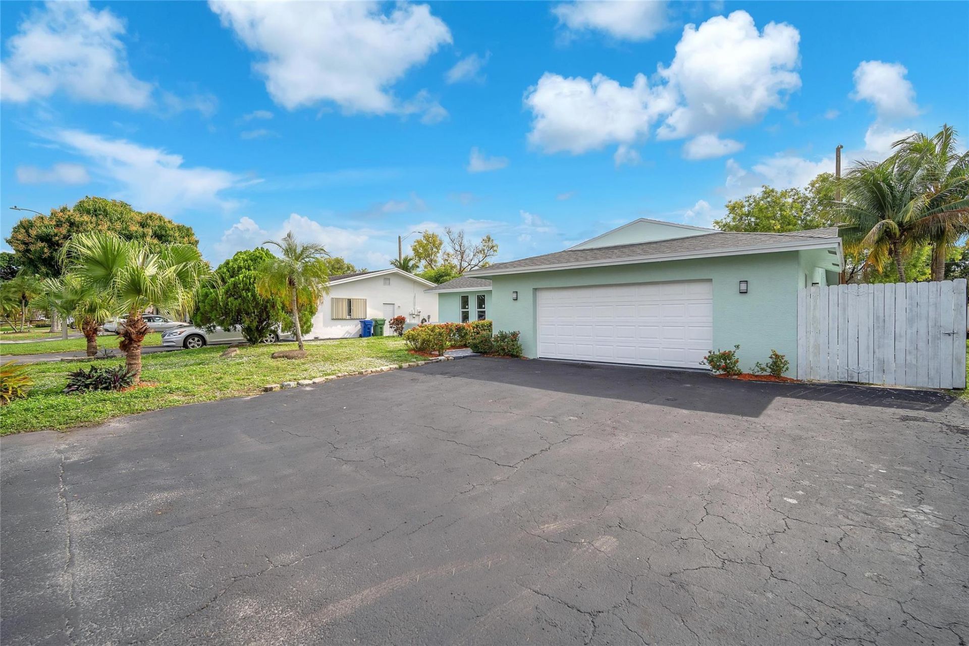 3260 NW 63rd St, Fort Lauderdale, FL 33309 Photo