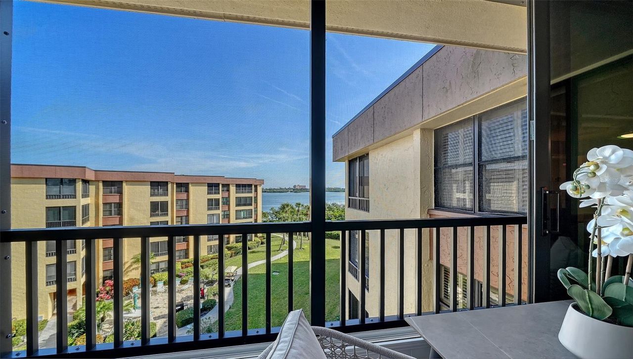 8779 Midnight Pass Road, Unit 502H, Sarasota, FL 34242 Photo