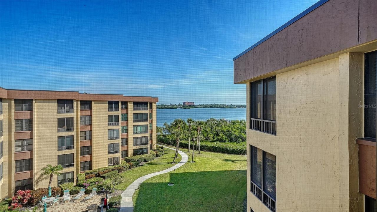 8779 Midnight Pass Road, Unit 502H, Sarasota, FL 34242 Photo