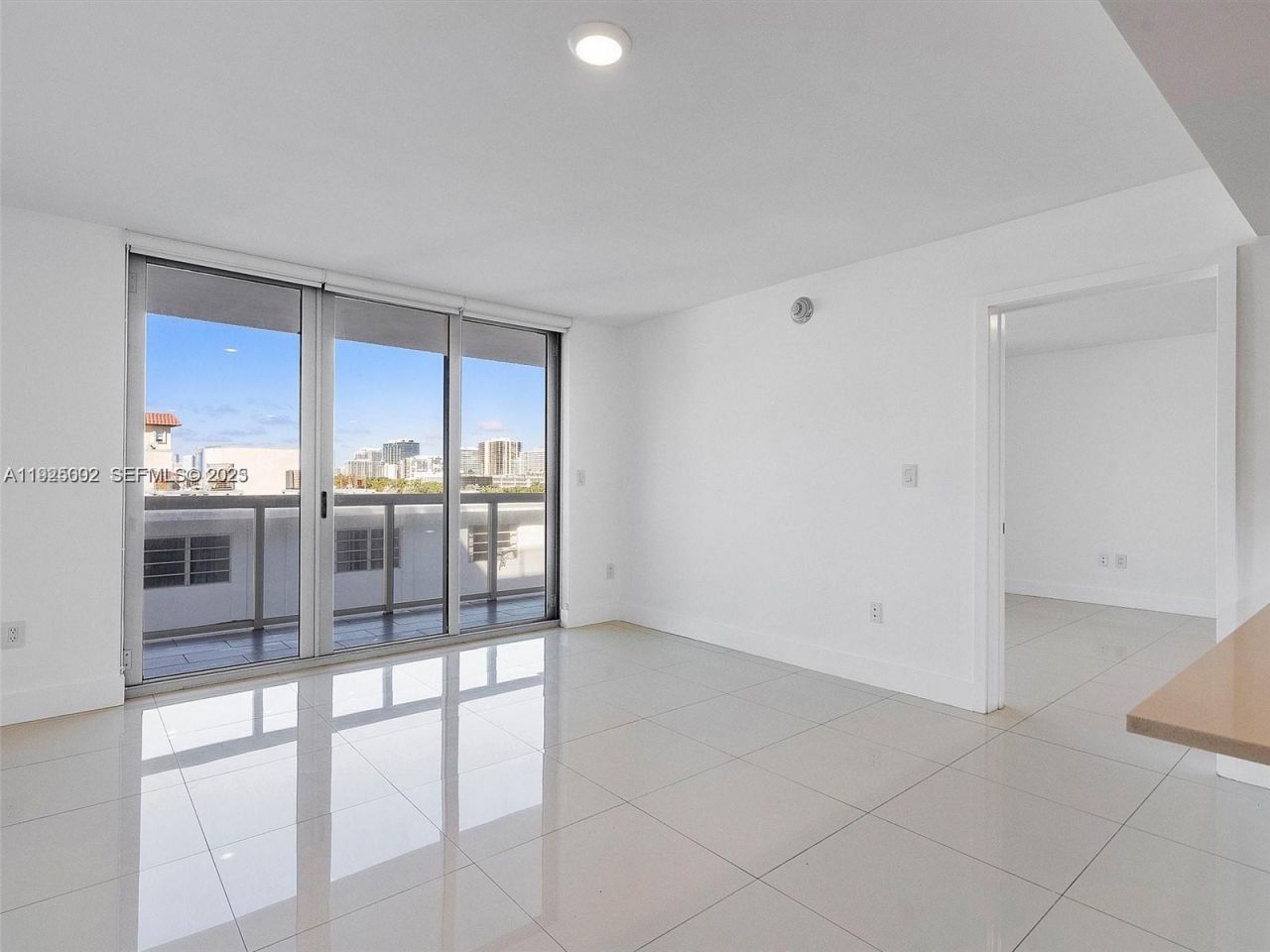 9261 E Bay Harbor Dr, Unit 501, Bay Harbor Islands, FL 33154 Photo