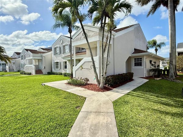 2221 SE 27th Dr, Unit 106-B, Homestead, FL 33035