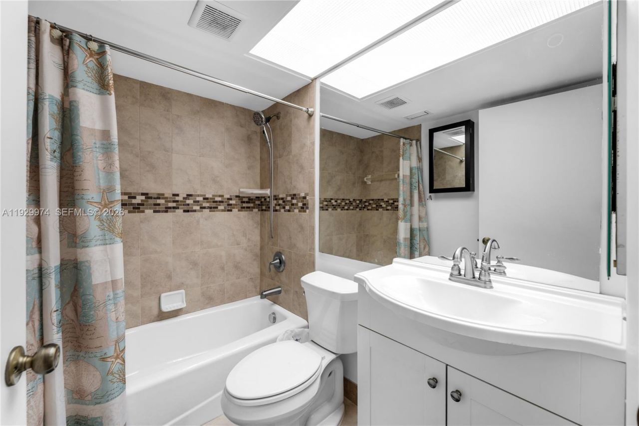 2221 SE 27th Dr, Unit 106-B, Homestead, FL 33035 Photo