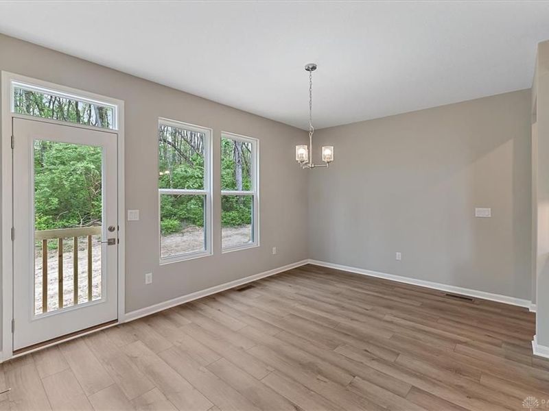 86 Ed Knoll Bend, Springboro, OH 45066 Photo 10