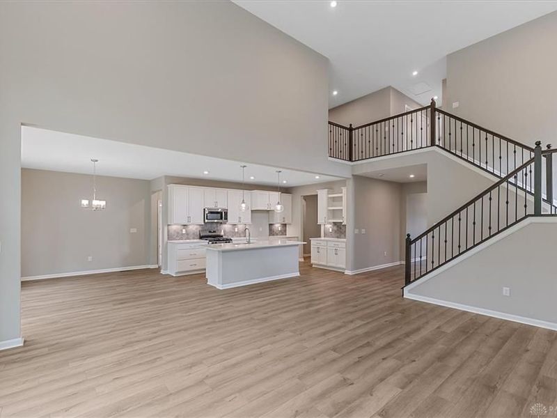 86 Ed Knoll Bend, Springboro, OH 45066 Photo 7