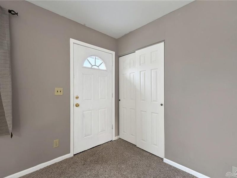 153 N Diana Lane, Fairborn, OH 45324 Photo 5