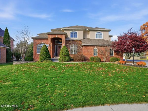 456 Strathaven Drive, Findlay, OH 45840