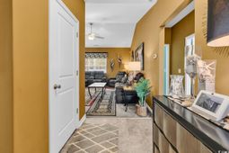 260 Oak Crest Circle photo 4