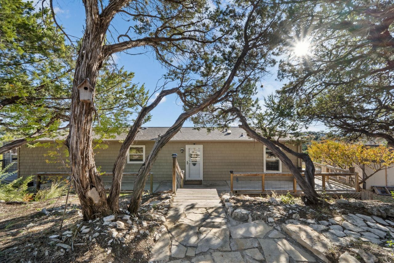 28609 Paradise Manor Dr, Marble Falls, TX 78654 Main Photo