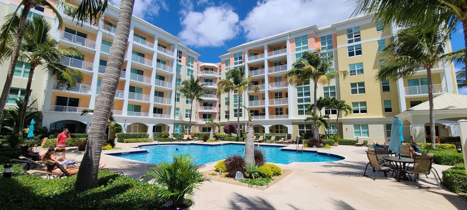 802 W Windward Way, Unit 206, Lantana, FL 33462 Photo