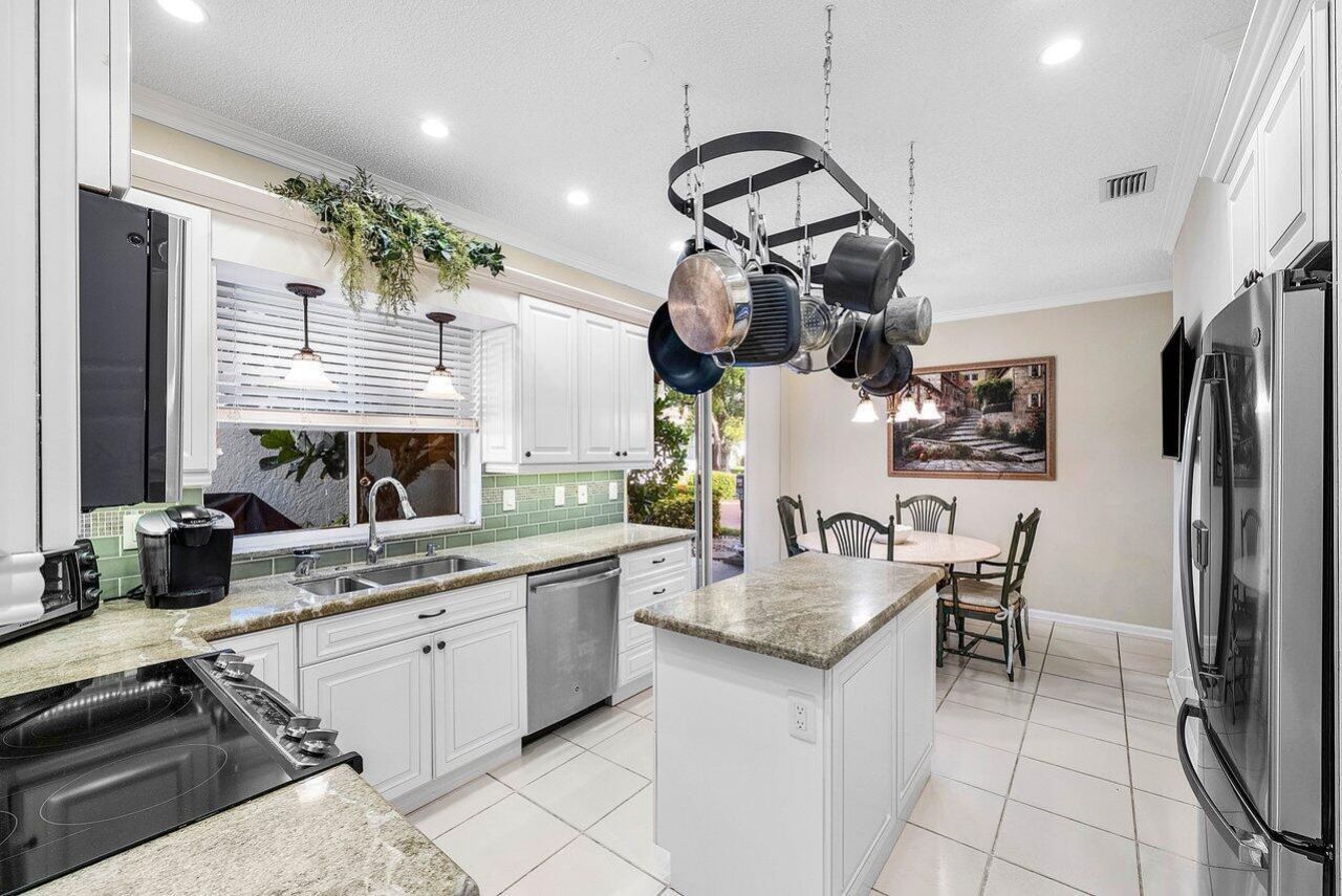 7155 Via Palomar, Boca Raton, FL 33433 Photo