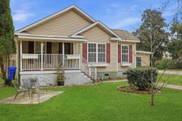 2590 Otranto Road photo 4