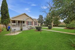 2590 Otranto Road photo 4