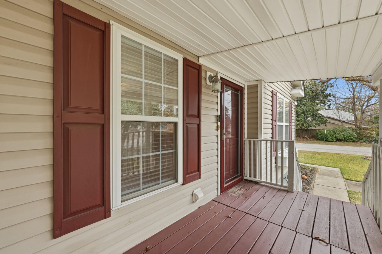 2590 Otranto Road Photo 8