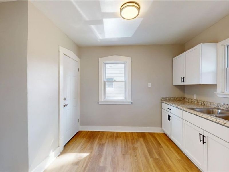 3544 W 99th Street, Cleveland, OH 44102 Photo 15