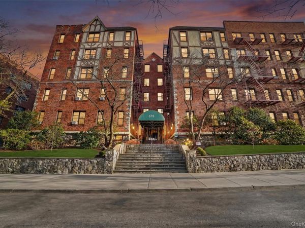 673 Locust Street, Unit 1F, Mount Vernon, NY 10552