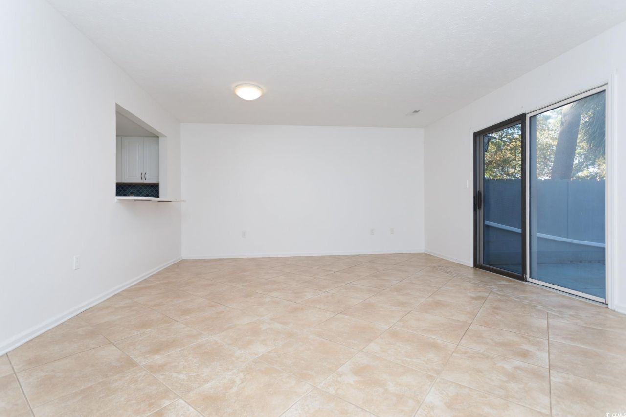 310 75th Ave N Photo 10