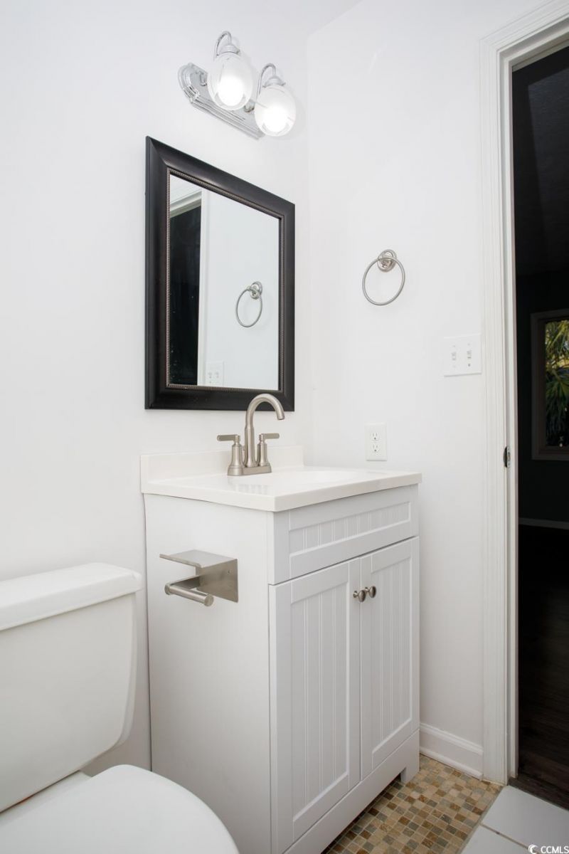 310 75th Ave N Photo 21