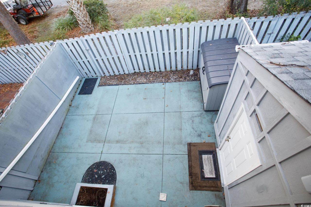 310 75th Ave N Photo 32