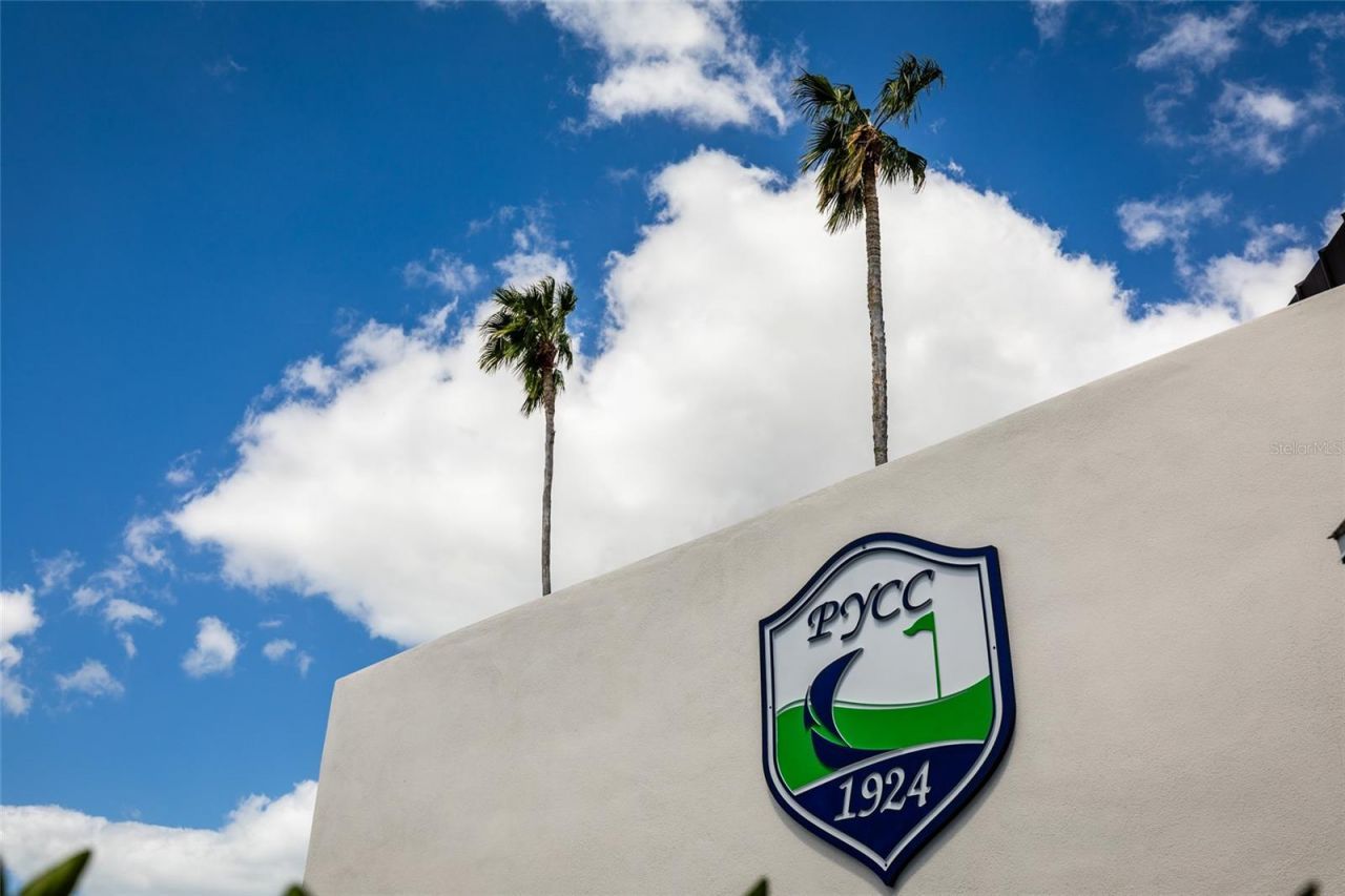 5921 Skimmer Point Boulevard S, Gulfport, FL 33707 Photo