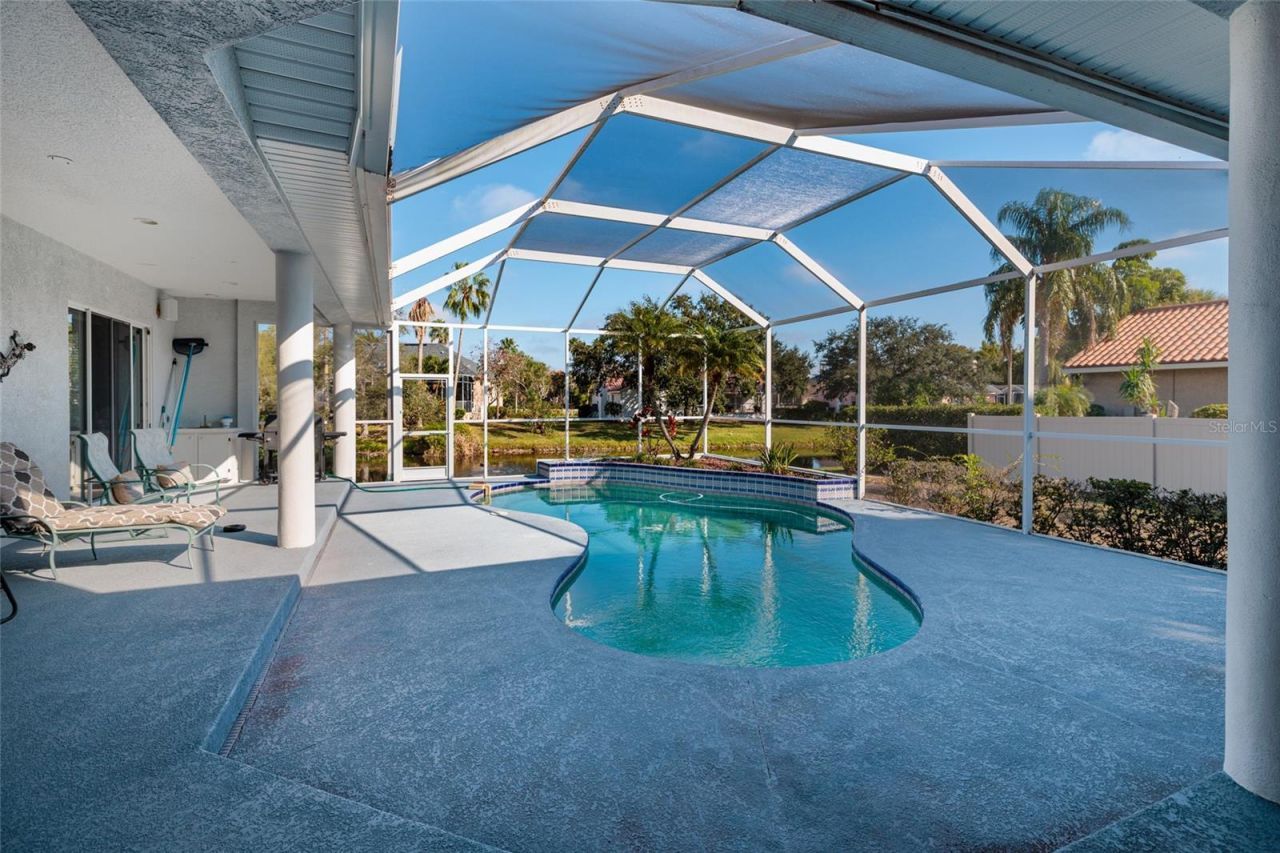 5921 Skimmer Point Boulevard S, Gulfport, FL 33707 Photo