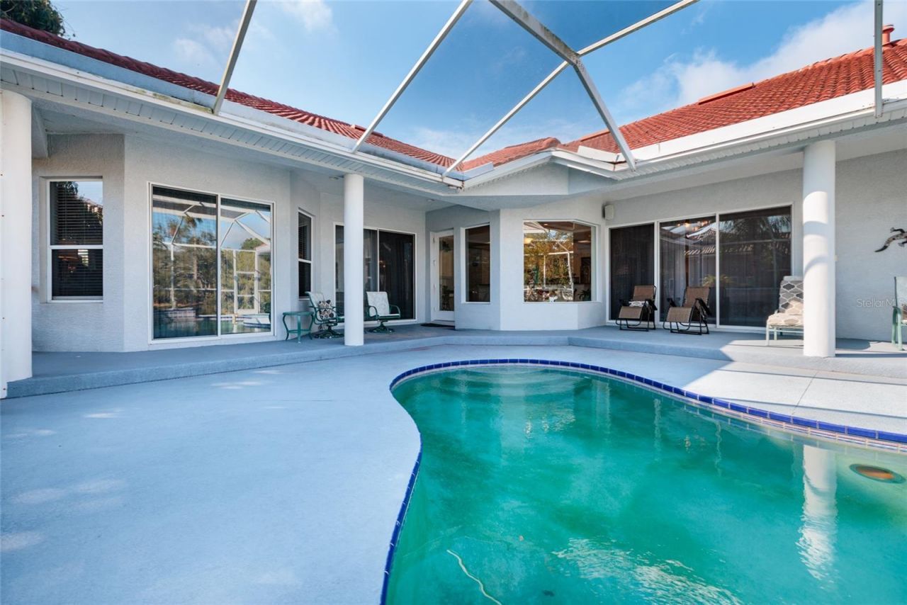 5921 Skimmer Point Boulevard S, Gulfport, FL 33707 Photo