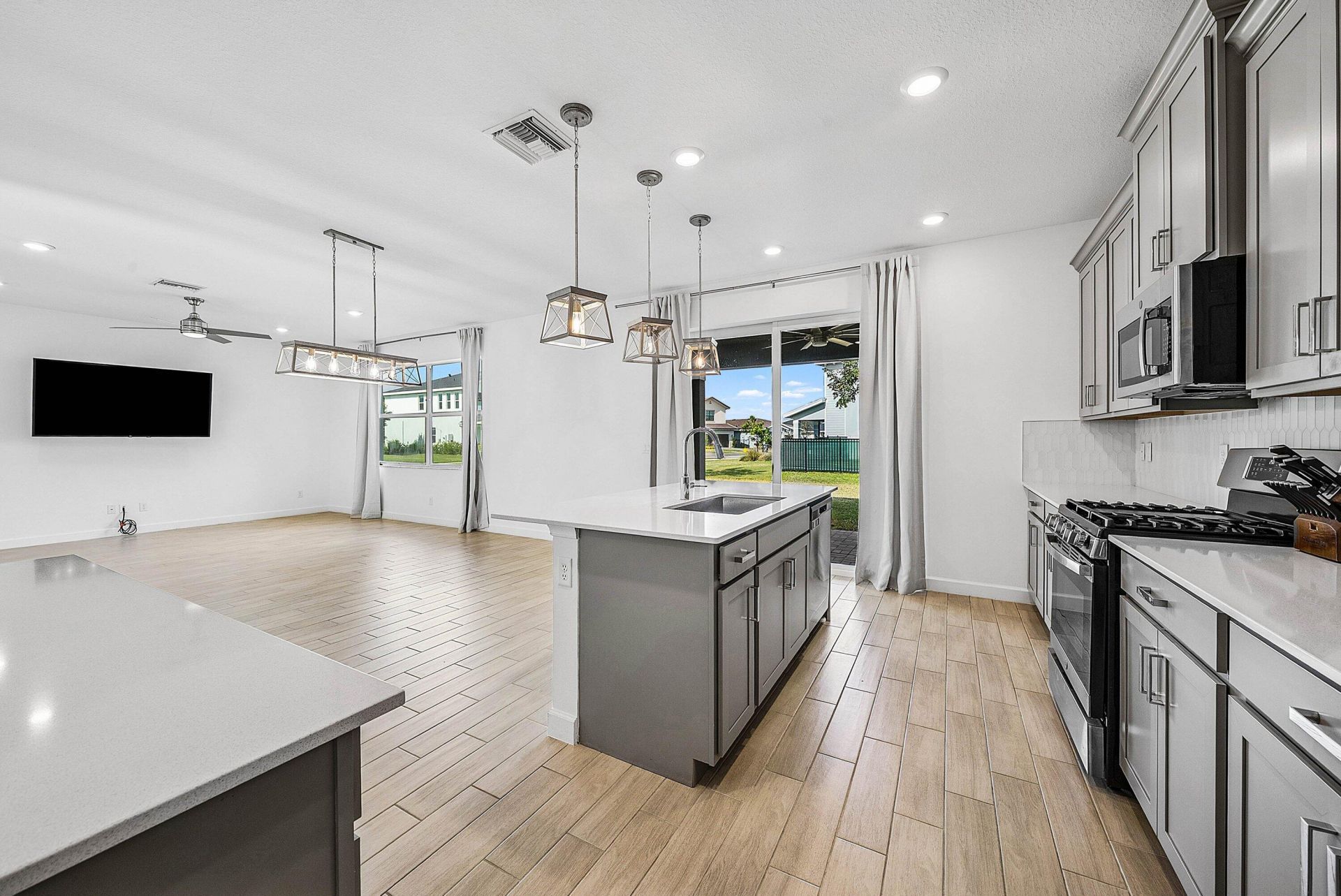 19779 Rugged Trunk Trail, The Acreage, FL 33470 Photo