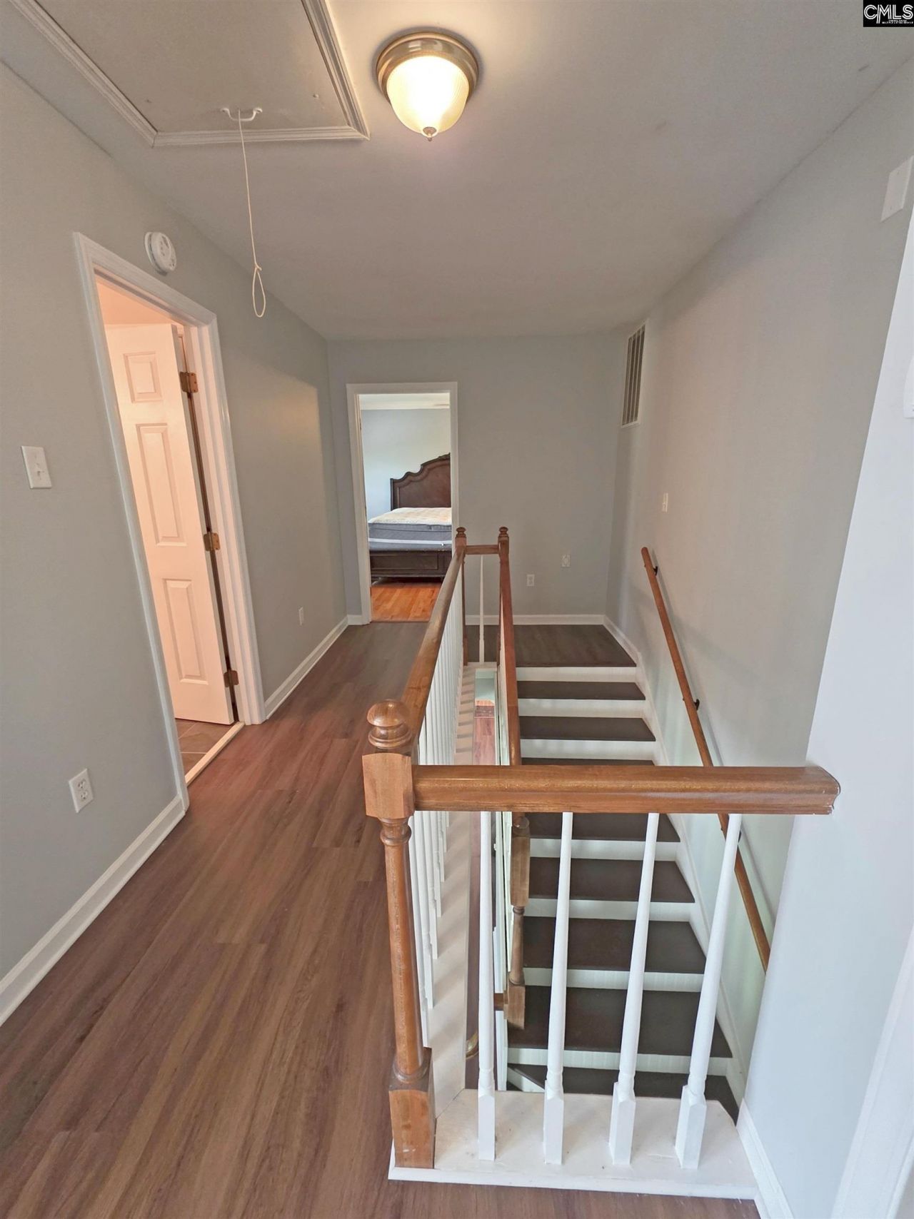 613 Skyline Drive  Photo 24