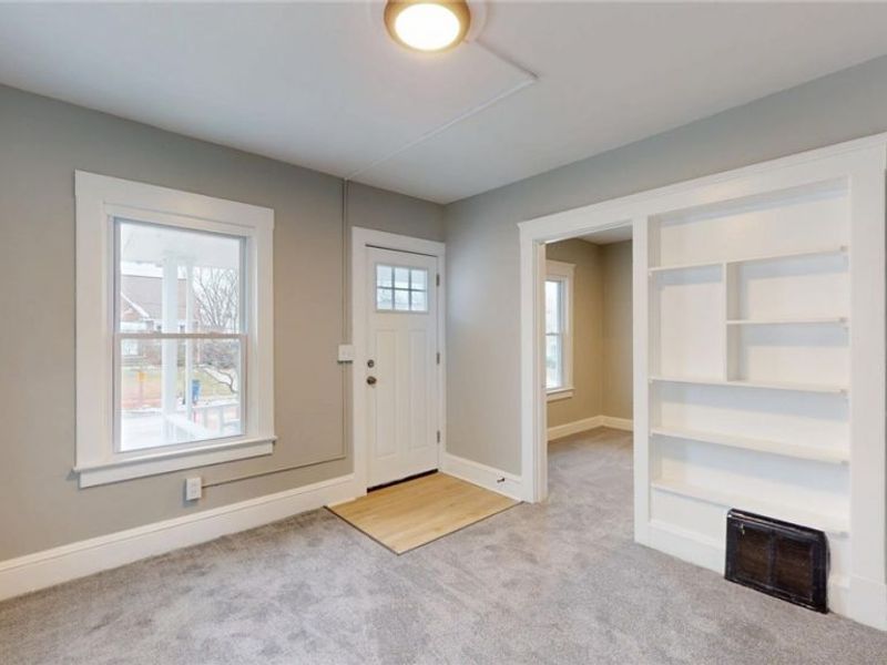 4357 W 52nd Street, Cleveland, OH 44144 Photo 4