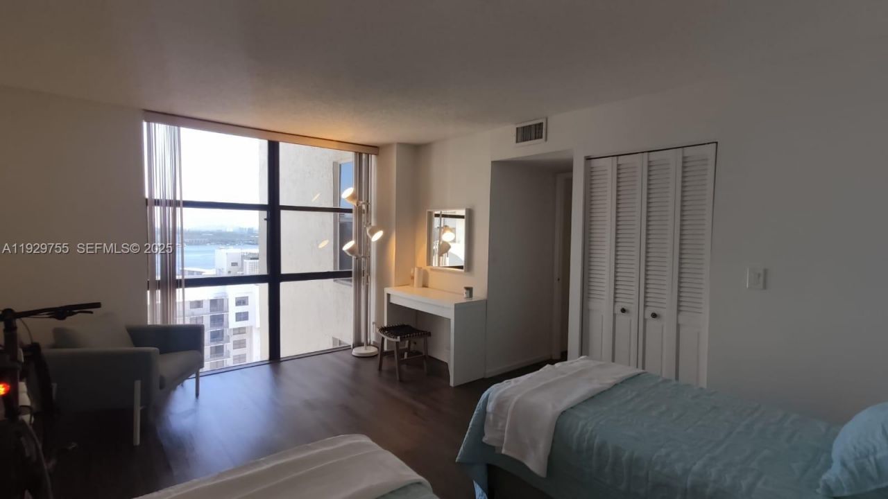 18181 NE 31st Ct, Unit 2710, Aventura, FL 33160 Photo