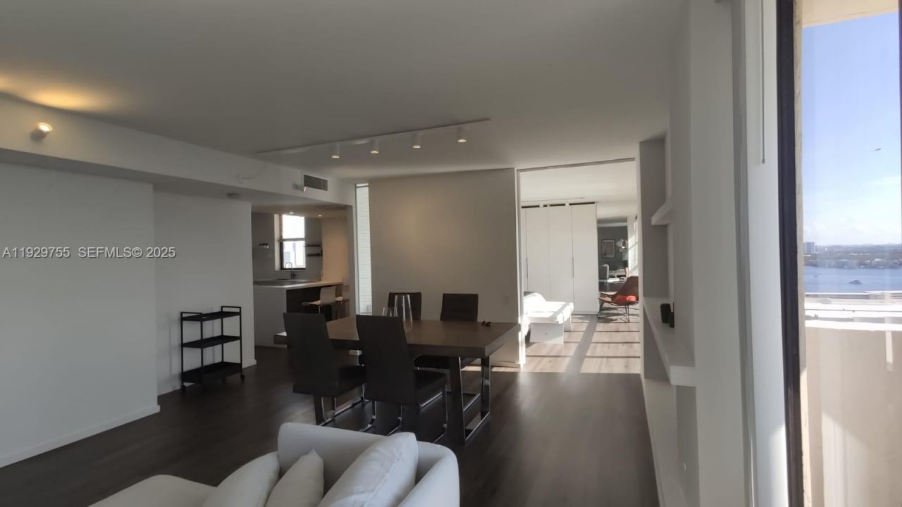 18181 NE 31st Ct, Unit 2710, Aventura, FL 33160 Photo