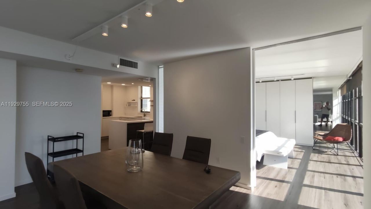 18181 NE 31st Ct, Unit 2710, Aventura, FL 33160 Photo