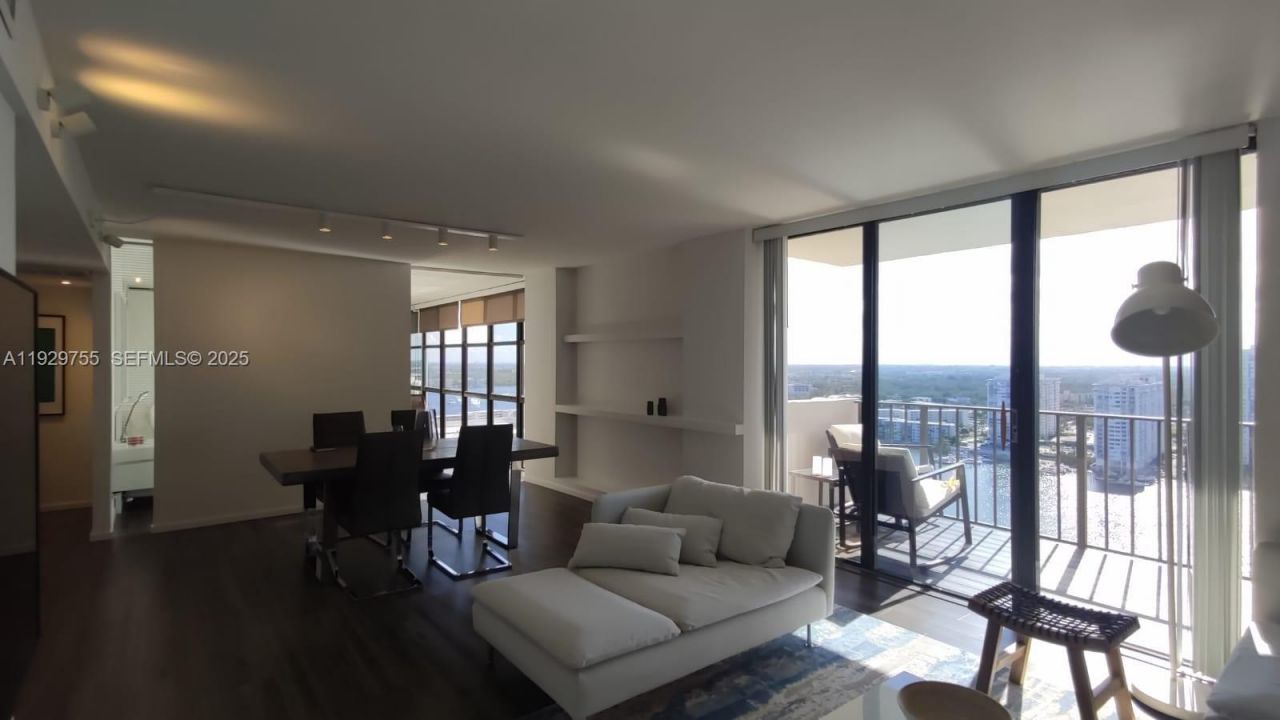 18181 NE 31st Ct, Unit 2710, Aventura, FL 33160 Photo