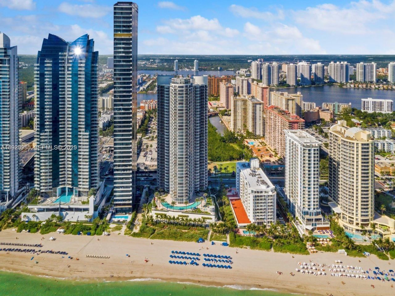 17201 Collins Ave, Unit 2209, Sunny Isles Beach, FL 33160 Photo