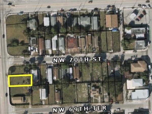 6973 NW 17th Ave, Miami, FL 33147
