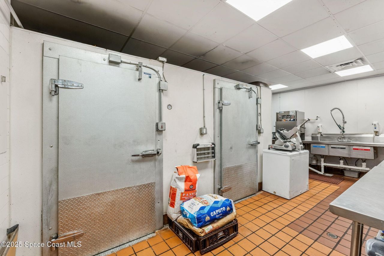 4720 Dixie Highway Ne, Palm Bay, FL 32905 Photo