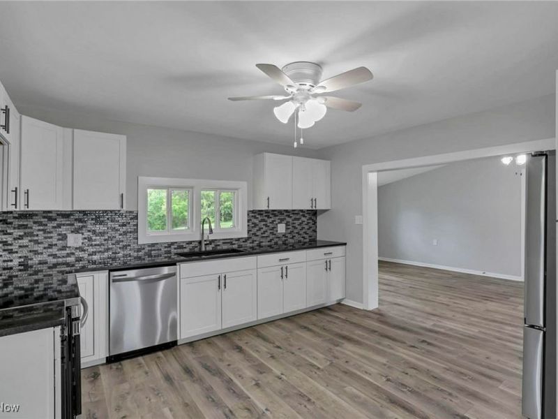 35 W 5th Street, Dresden, OH 43821 Photo 14