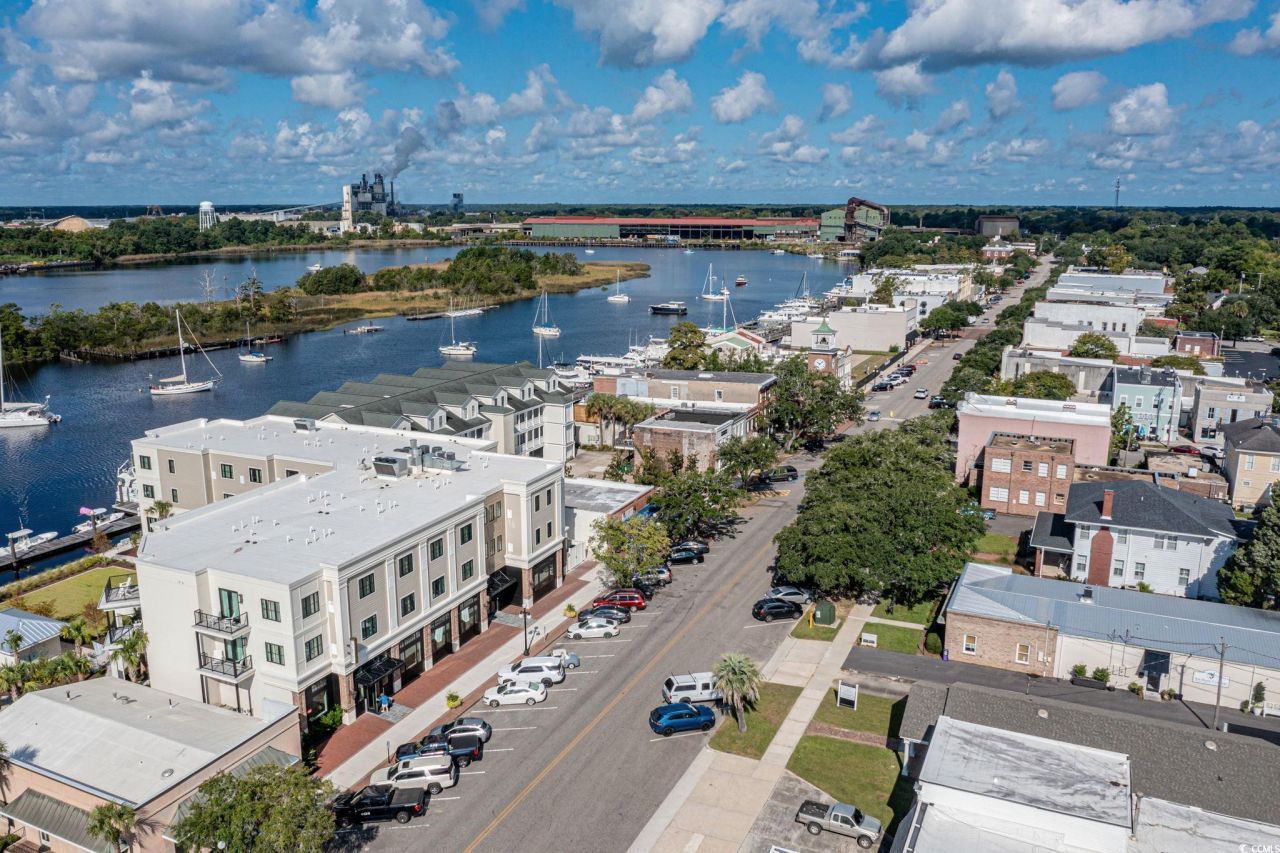 621 Garden Ave. Photo 36