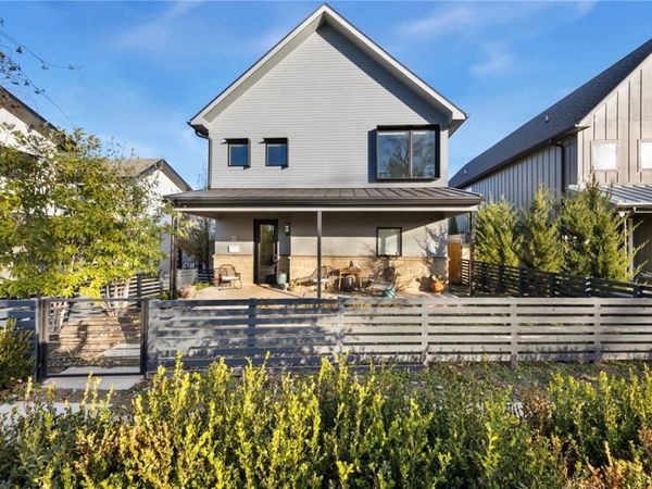 632 Bella Vista Road, Bentonville, AR 72712