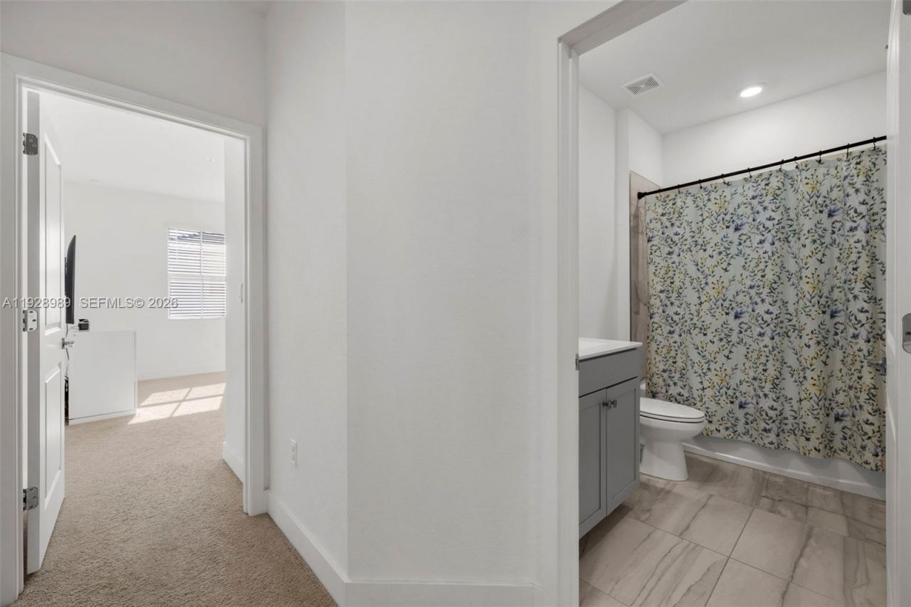 17042 SW 1st St, Pembroke Pines, FL 33027 Photo